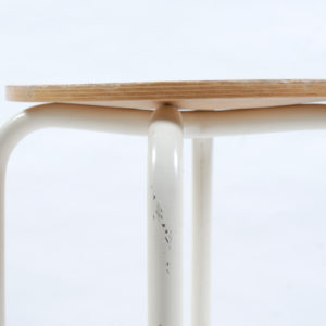 4x Marko kwartet F6 stool with white base 46cm SOLD
