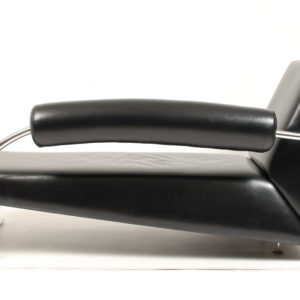 Karel Doorman chaise longue by Rob Eckhardt SOLD