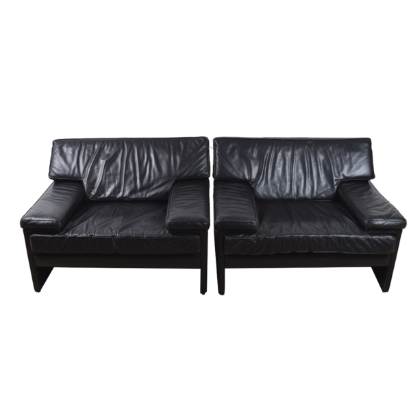 Black leather Easy chairs by Artifort  SOLD