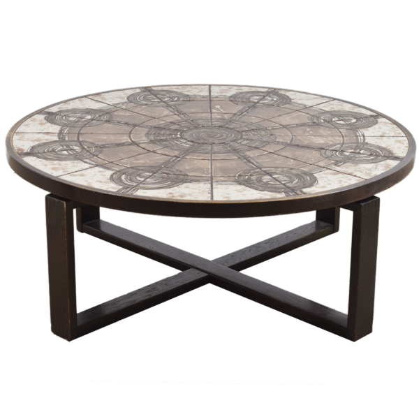 Circular tile table by Ox-Art