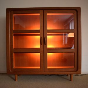 Glass cabinet by Dyrlund  sold