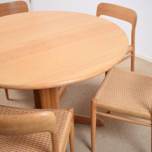 Dining table set by Niels Otto Møller SOLD