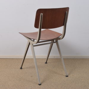10x School chair by Marko