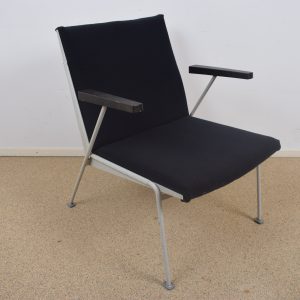 Oase lounge chair set by Wim Rietveld  SOLD