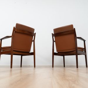 Model 431 Lounge Chair set by Arne Vodder