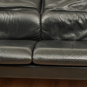 Three-seater sofa by Poltrona Frau