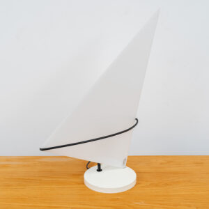 Surfer table light by Hank kwint